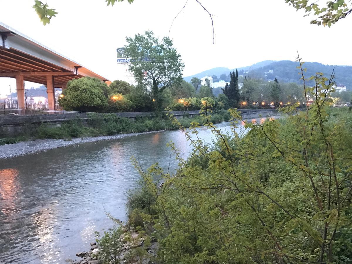 Krasnopolyanskaya Hotel Soči Esterno foto